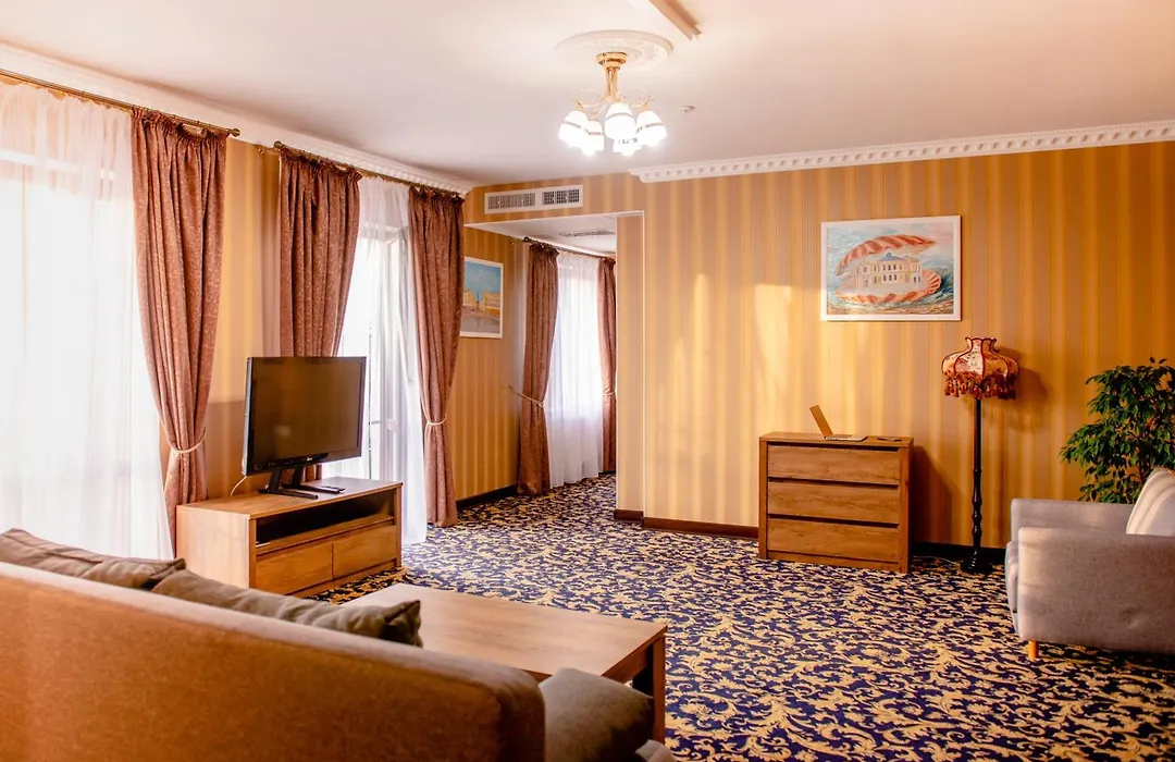 Boutique Hotel California (Adults Only)-1